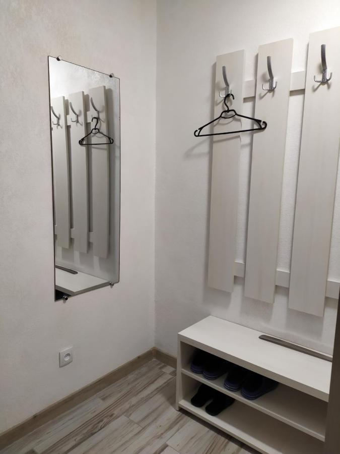 Нова 2Х Кімнатна В Центре Rivne Exteriör bild